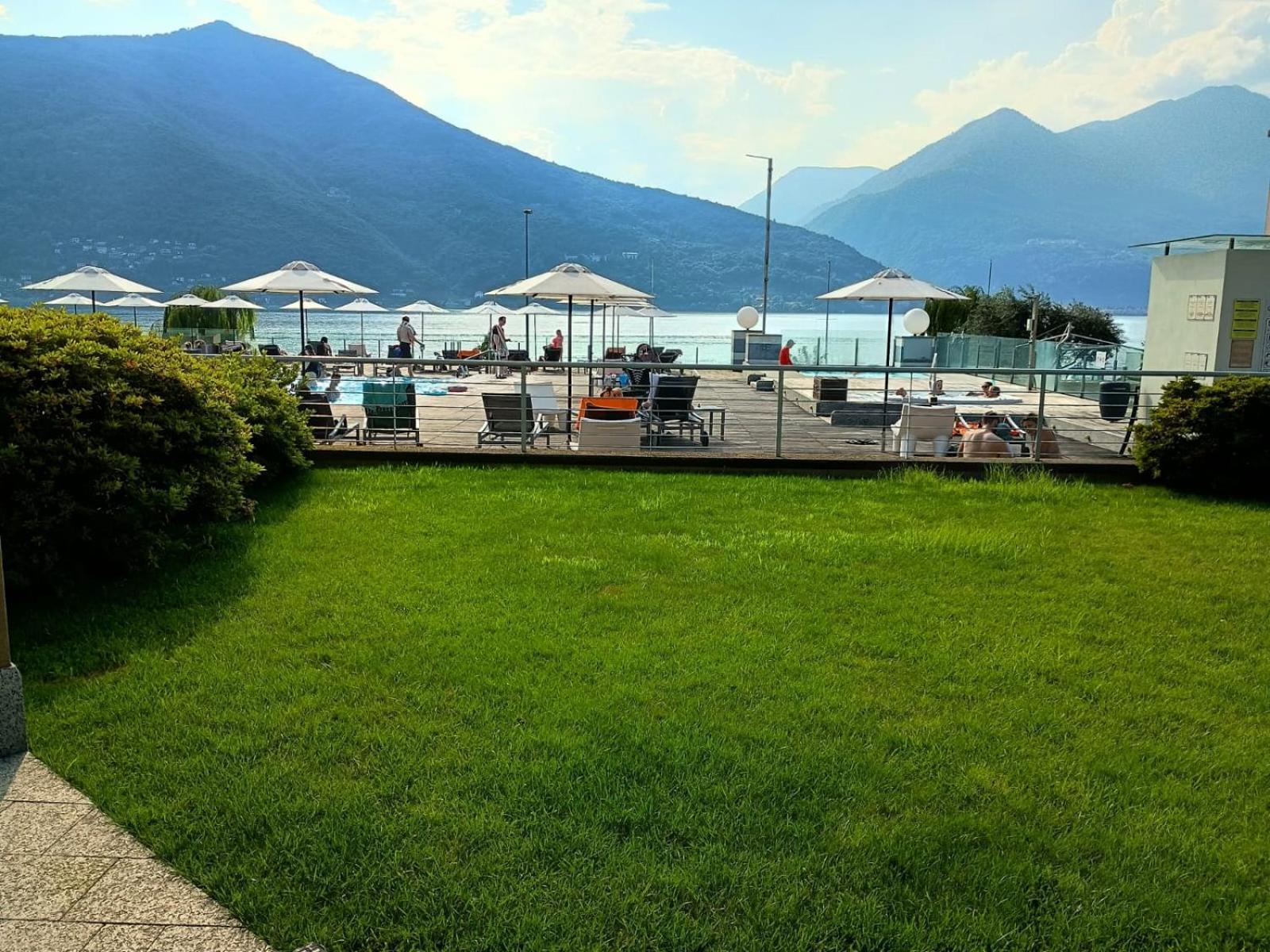 Golfo Gabella Lake Resort Maccagno Room photo